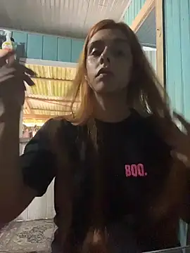 Snapshot of Monahliza chatting on March 10, 2026, 11:37 am Monahliza online show from March 10, 2026, 11:37 am