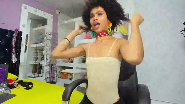 Zaira sofiaa online show from February 7, 2026, 2:15 am