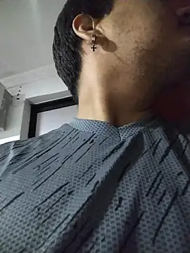 lans howl online show from November 16, 2025, 5:13 am