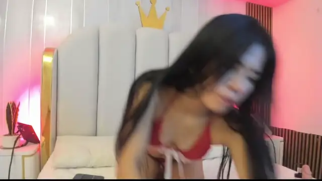 Snapshot of roxyflame_ chatting on April 4, 2026, 11:18 am roxyflame online show from April 4, 2026, 11:18 am