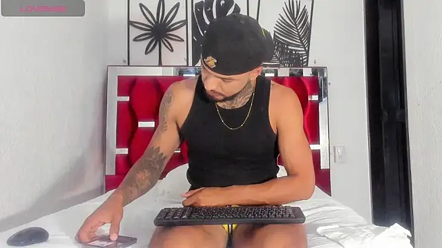 Jacob 77  online show from December 16, 2025, 7:41 pm