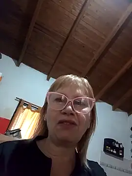 Snapshot of SexyMilf1211 chatting on April 28, 2026, 4:12 pm SexyMilf1211 online show from April 28, 2026, 4:12 pm