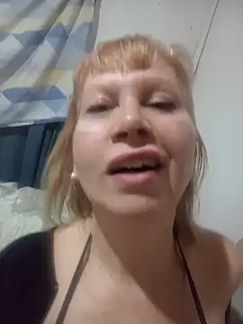 Snapshot of SexyMilf1211 chatting on May 28, 2026, 12:24 pm SexyMilf1211 online show from May 28, 2026, 12:24 pm