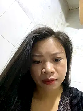 sara-xx online show from November 15, 2025, 1:58 am