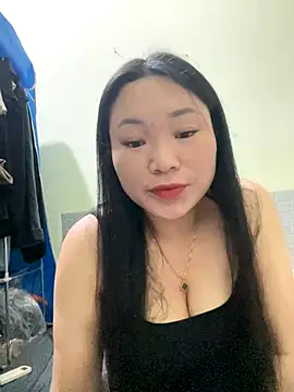 ryry-cute online show from December 1, 2025, 5:12 am