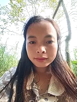 Yumi 08 online show from November 16, 2025, 1:55 am