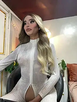  SandraHornball  online show from February 8, 2026, 9:23 am