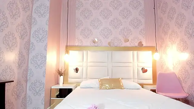 arietta skinny online show from February 16, 2026, 11:39 am