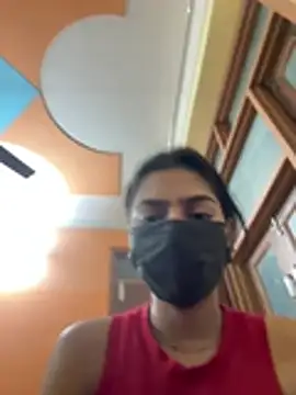 sexyayeshadesi online show from February 12, 2026, 7:09 pm