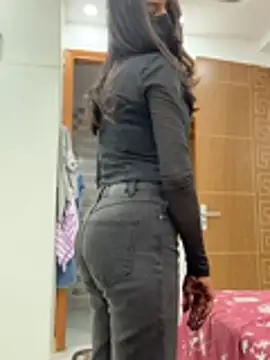 sexyayeshadesi online show from March 20, 2026, 6:13 pm