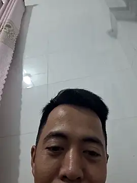 Hoang58236 online show from November 15, 2025, 6:04 pm