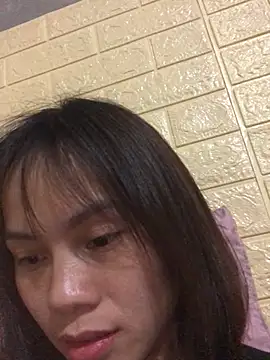 Trangbabylove online show from March 30, 2026, 10:27 am