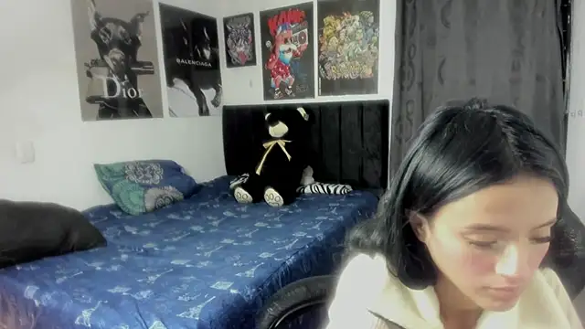 Snapshot of Candy__Girll18 chatting on February 27, 2026, 12:32 am Candy Girll18 online show from February 27, 2026, 12:32 am