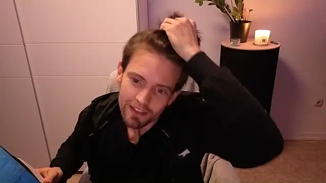 Mystery Mark online show from November 22, 2025, 8:08 pm