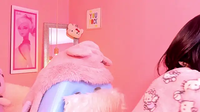 Milu carbajal x online show from April 14, 2026, 4:07 am