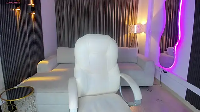 Snapshot of kylie_collins chatting on May 9, 2026, 3:12 am kylie collins online show from May 9, 2026, 3:12 am
