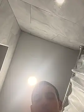 daddyshomeee  online show from March 11, 2026, 2:06 am