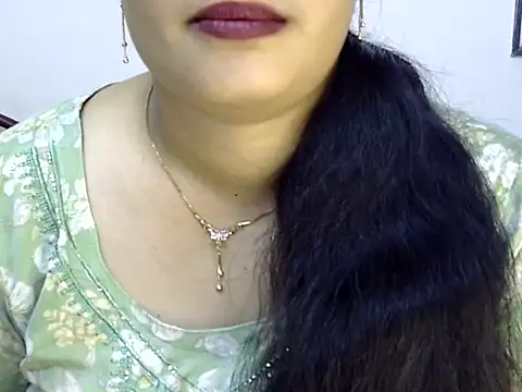 Snapshot of Muskan_Jha chatting on June 18, 2026, 1:39 am Muskan Jha online show from June 18, 2026, 1:39 am