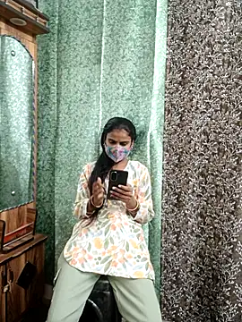 Muskan 12thh online show from November 18, 2025, 3:27 pm