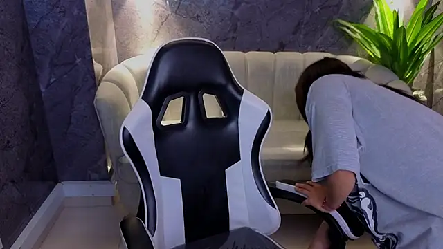 Emily Tx  online show from December 2, 2025, 2:50 am