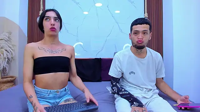 Loversinfire2 online show from April 7, 2026, 1:50 am