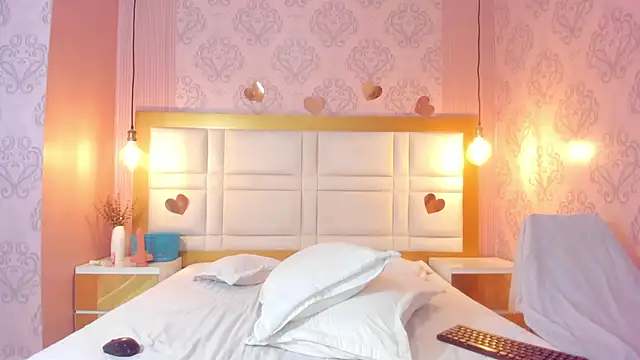 Kendall curves online show from February 15, 2026, 7:51 am