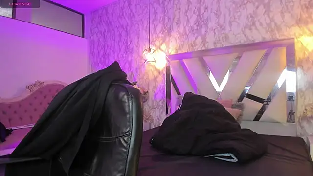 LILITH LIBELULA online show from January 13, 2026, 7:30 pm