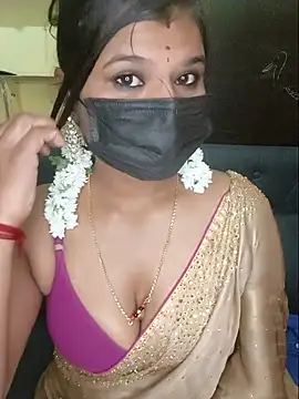Snapshot of Premalatha_28 chatting on July 4, 2026, 6:36 pm Premalatha 28 online show from July 4, 2026, 6:36 pm