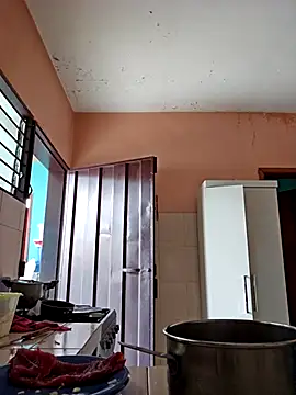 skinnyrox online show from February 1, 2026, 6:17 pm