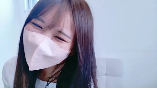 Snapshot of Nemu_chan_ chatting on May 23, 2026, 1:44 am Nemu chan online show from May 23, 2026, 1:44 am