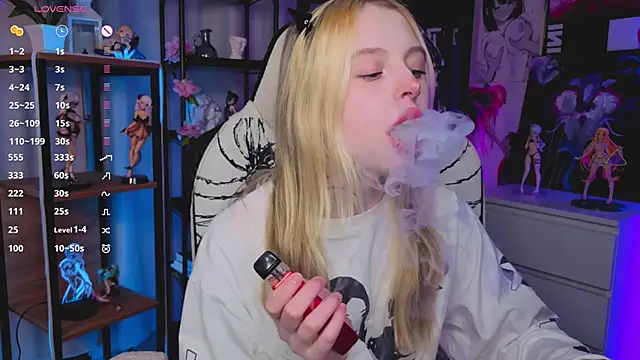 ElvenQueen online show from November 23, 2025, 4:07 pm