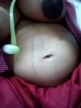 Anushasharma89 online show from November 24, 2025, 1:44 pm