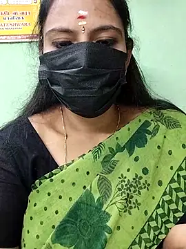 Queen-Neha online show from November 24, 2025, 6:18 pm