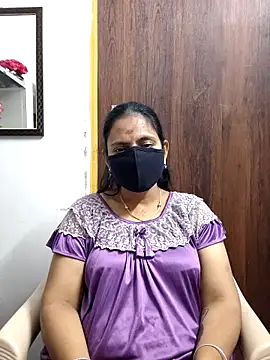 Queen-Neha online show from February 10, 2026, 6:56 pm