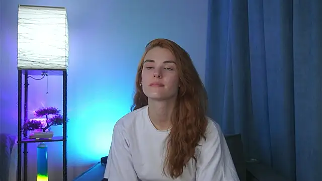 Snapshot of foxy_cute4you chatting on May 10, 2026, 7:08 pm foxy cute4you online show from May 10, 2026, 7:08 pm