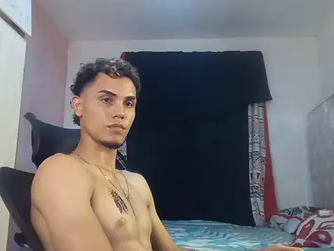 MischievousDuo online show from November 26, 2025, 7:20 am