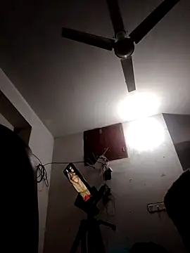 Powerfull08 online show from November 28, 2025, 5:37 pm