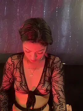 Snapshot of LilithMonette chatting on February 8, 2026, 6:44 pm LilithMonette online show from February 8, 2026, 6:44 pm