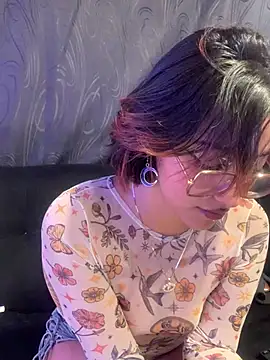 Snapshot of LilithMonette chatting on February 10, 2026, 2:26 am LilithMonette online show from February 10, 2026, 2:26 am