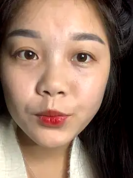 Baa-bee22 online show from November 19, 2025, 1:27 am