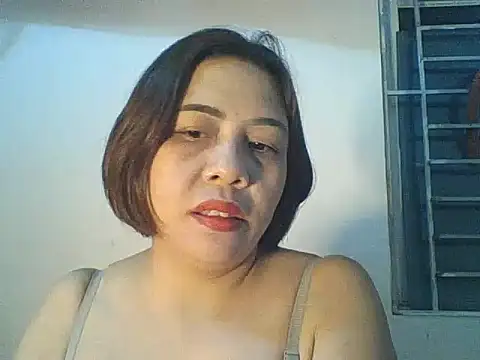 Snapshot of Sona5888 chatting on November 19, 2025, 3:50 am Sona5888 online show from November 19, 2025, 3:50 am