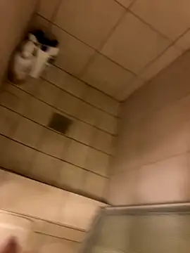 jay7inchs online show from December 17, 2025, 1:33 am