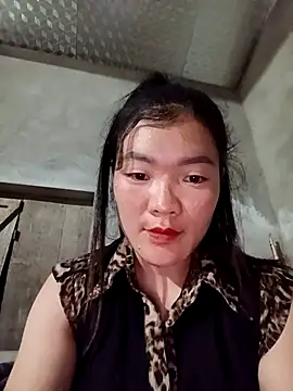 meomeo-00 online show from December 16, 2025, 2:44 pm