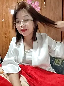 Snapshot of Cover-baa chatting on March 12, 2026, 11:22 pm Cover-baa online show from March 12, 2026, 11:22 pm