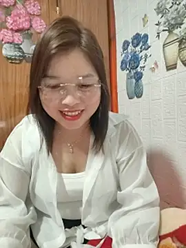 Snapshot of Cover-baa chatting on March 14, 2026, 1:34 am Cover-baa online show from March 14, 2026, 1:34 am