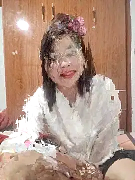 Snapshot of Cover-baa chatting on March 23, 2026, 1:59 pm Cover-baa online show from March 23, 2026, 1:59 pm