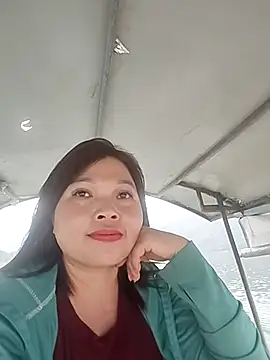 Snapshot of Cover-baa chatting on March 25, 2026, 11:44 pm Cover-baa online show from March 25, 2026, 11:44 pm