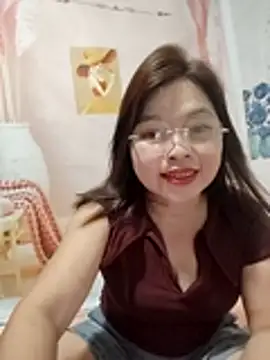 Snapshot of Cover-baa chatting on April 10, 2026, 3:28 pm Cover-baa online show from April 10, 2026, 3:28 pm