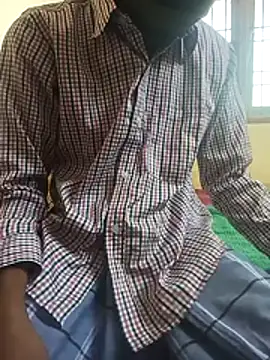 Shadow Guy online show from December 4, 2025, 4:44 am