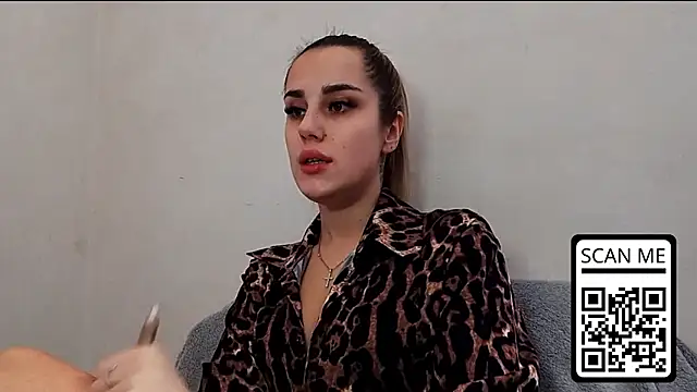 Snapshot of HotMusex chatting on February 3, 2026, 12:43 pm HotMusex online show from February 3, 2026, 12:43 pm